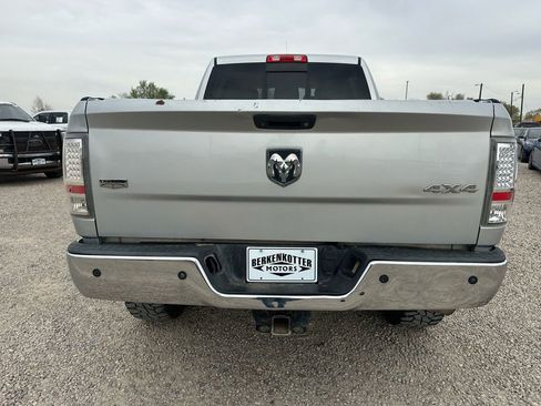 Used 2015 RAM 2500 Laramie w/ Convenience Group image 9