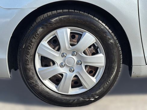 Used 2007 Toyota Camry LE image 11