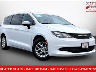Used 2023 Chrysler Voyager LX video 1