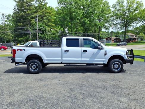 Used 2018 Ford F250 XL w/ Power Equipment Group AWD/4WD image 6