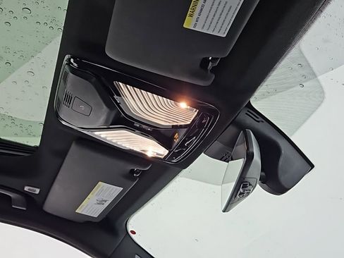 Used 2023 BMW M340i w/ Premium Package image 17