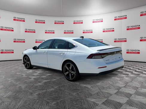 Used 2025 Honda Accord Sport image 7