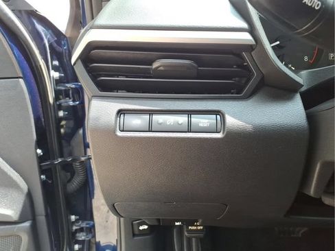 Used 2023 Nissan Altima 2.5 S FWD image 14