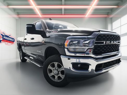 Used 2024 RAM 2500 Big Horn AWD/4WD image 1