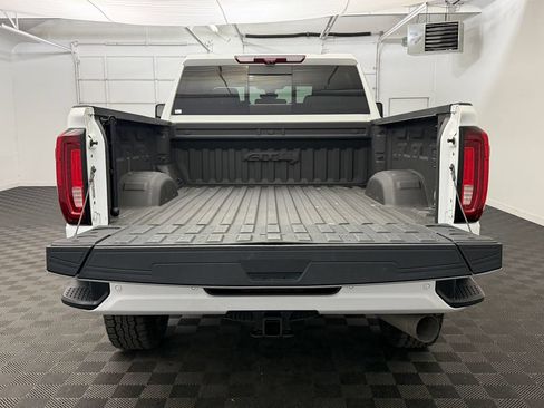 Used 2023 GMC Sierra 2500 AT4 w/ AT4 Premium Plus Package AWD/4WD image 21