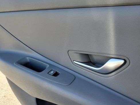 New 2026 Hyundai Elantra Hybrid FWD image 21