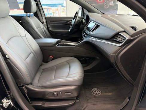 Used 2023 Buick Enclave Essence w/ Experience Buick Package AWD/4WD image 13
