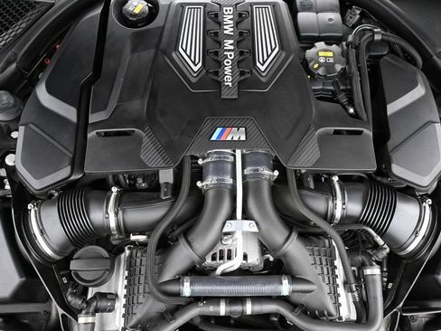 Used 2022 BMW M8 Competition w/ M Carbon Exterior Package AWD/4WD image 26