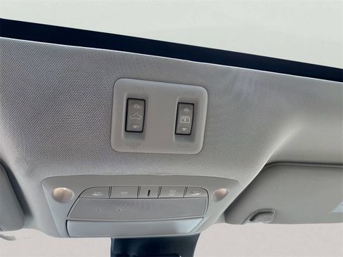 Used 2024 Nissan Murano SL image 32