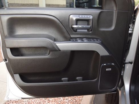 Used 2019 Chevrolet Silverado 2500 LTZ w/ Duramax Plus Package image 10