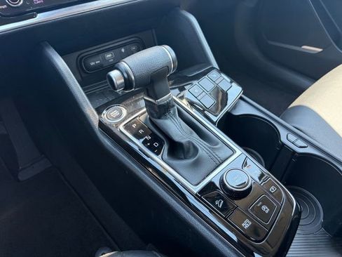 Certified 2023 Kia Sportage EX FWD image 17