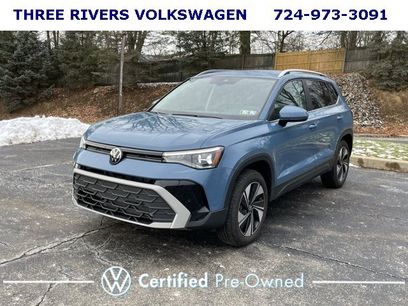 Certified 2025 Volkswagen Taos SE