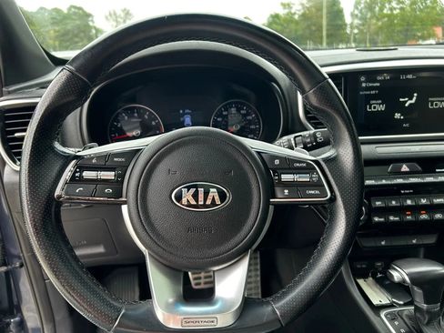 Used 2021 Kia Sportage S w/ S FWD Premium Package image 16