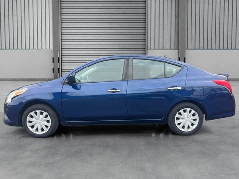 Used 2019 Nissan Versa SV FWD image 30