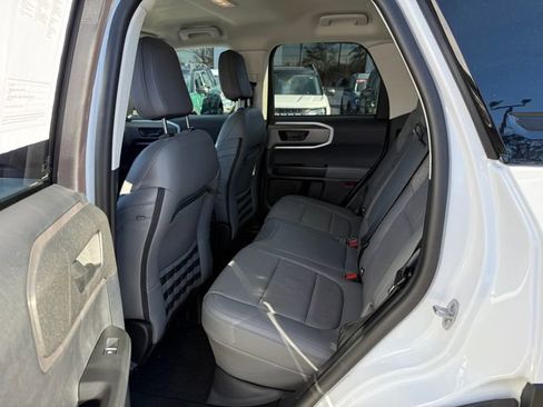 Used 2025 Ford Bronco Sport Badlands image 4