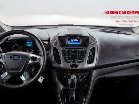 Used 2016 Ford Transit Connect XLT image 19