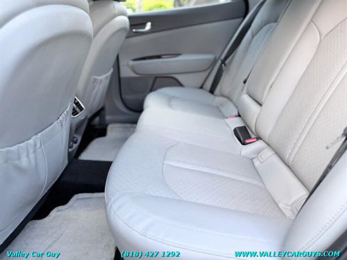 Used 2016 Kia Optima EX FWD image 23