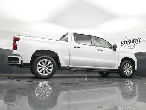Used 2024 Chevrolet Silverado 1500 Custom RWD image 32
