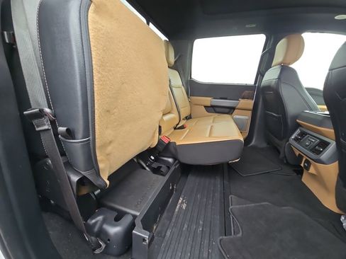 Used 2024 Ford F250 Lariat w/ Lariat Ultimate Package image 20