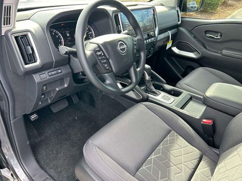 New 2026 Nissan Frontier SV w/ Tow Package AWD/4WD image 19