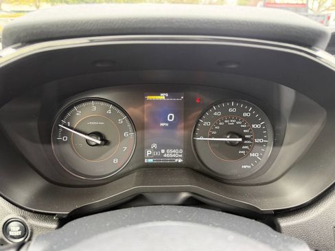 Used 2022 Subaru Crosstrek 2.0i AWD/4WD image 11