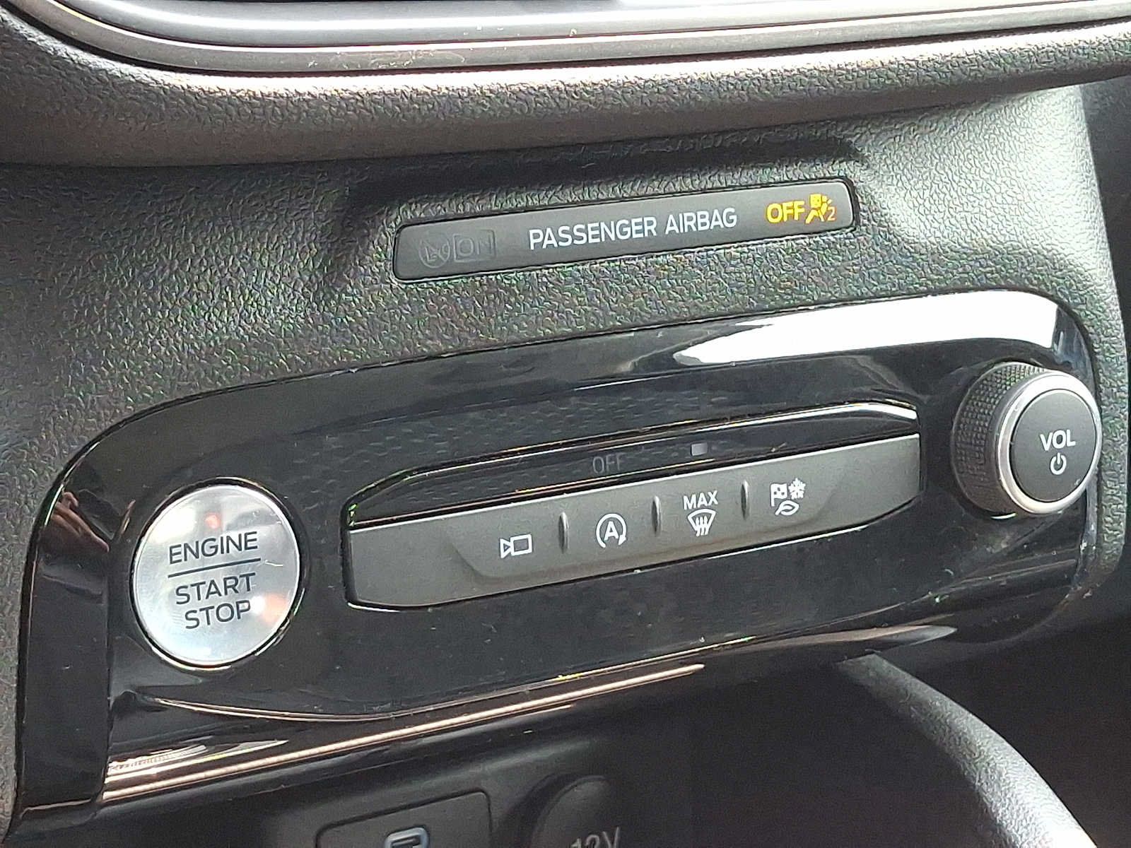 Certified 2023 Ford Escape Active w/ Tech Pack #2 AWD/4WD image 15
