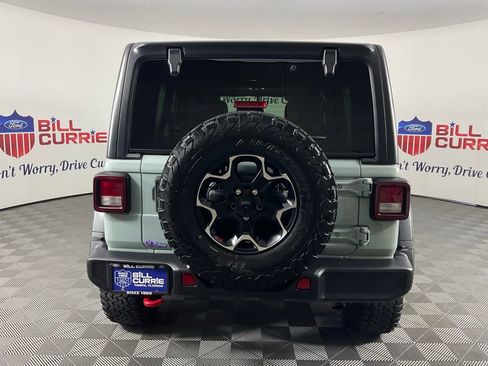 Used 2023 Jeep Wrangler Unlimited Rubicon AWD/4WD image 4