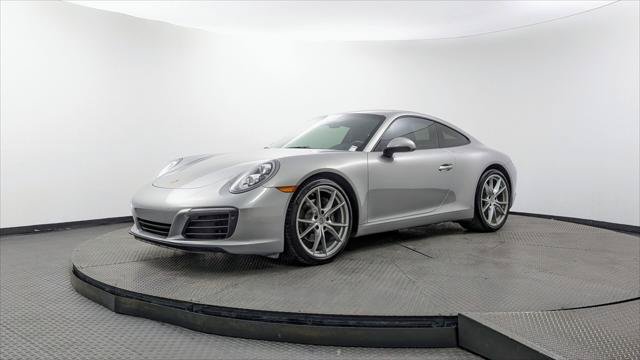 Used 2018 Porsche 911 Carrera RWD image 2