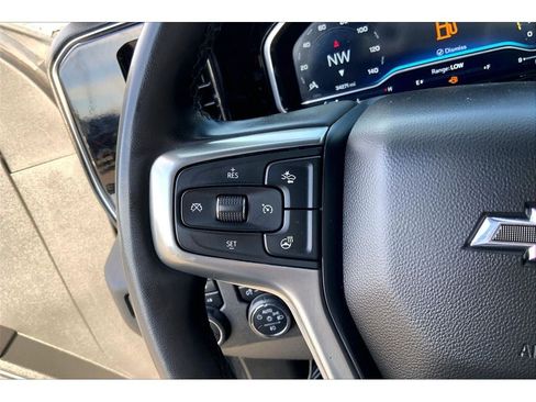 Used 2024 Chevrolet Silverado 3500 LTZ w/ LTZ Convenience Package AWD/4WD image 20