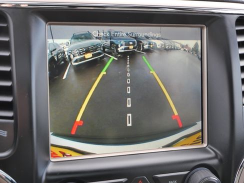 Used 2017 Jeep Grand Cherokee Limited 75th Anniversary image 35