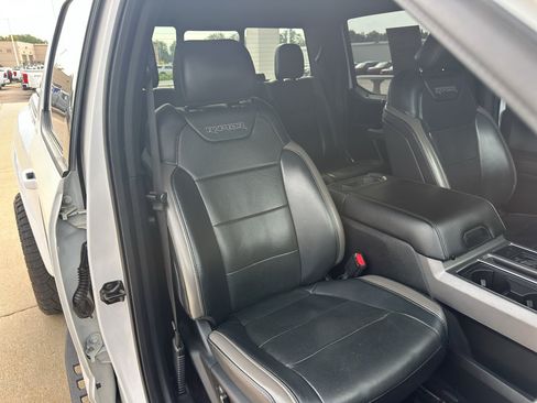 Used 2017 Ford F150 Raptor w/ Equipment Group 802A Luxury AWD/4WD image 37