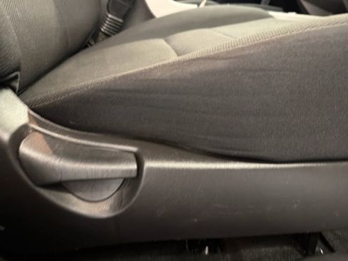 Used 2009 Ford Escape XLT image 27