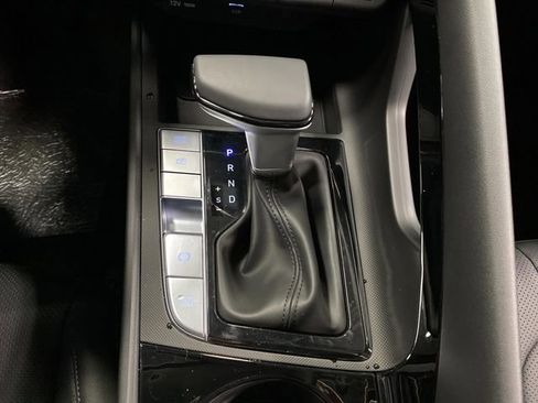 New 2026 Hyundai Elantra Limited image 22