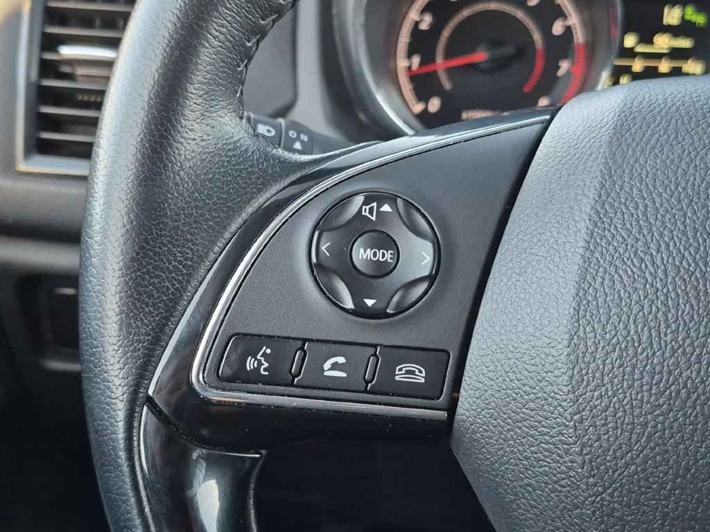 Used 2025 Mitsubishi Outlander Sport SE AWD/4WD image 17
