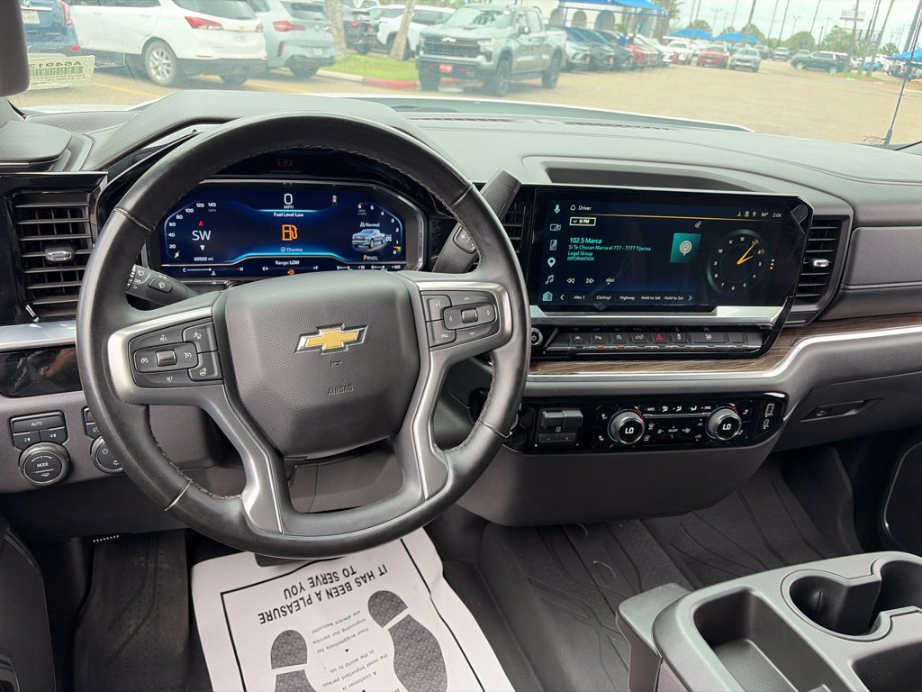 Used 2025 Chevrolet Silverado 1500 LT w/ Texas Edition Plus AWD/4WD image 9