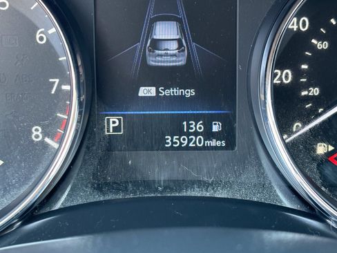 Used 2020 Nissan Rogue SV FWD image 31