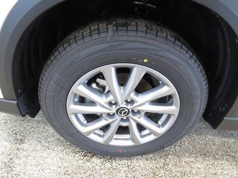 New 2025 MAZDA CX-5 AWD 2.5 S w/ Preferred Package image 12