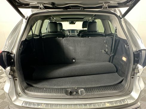 Used 2018 Toyota Highlander Limited Platinum AWD/4WD image 29