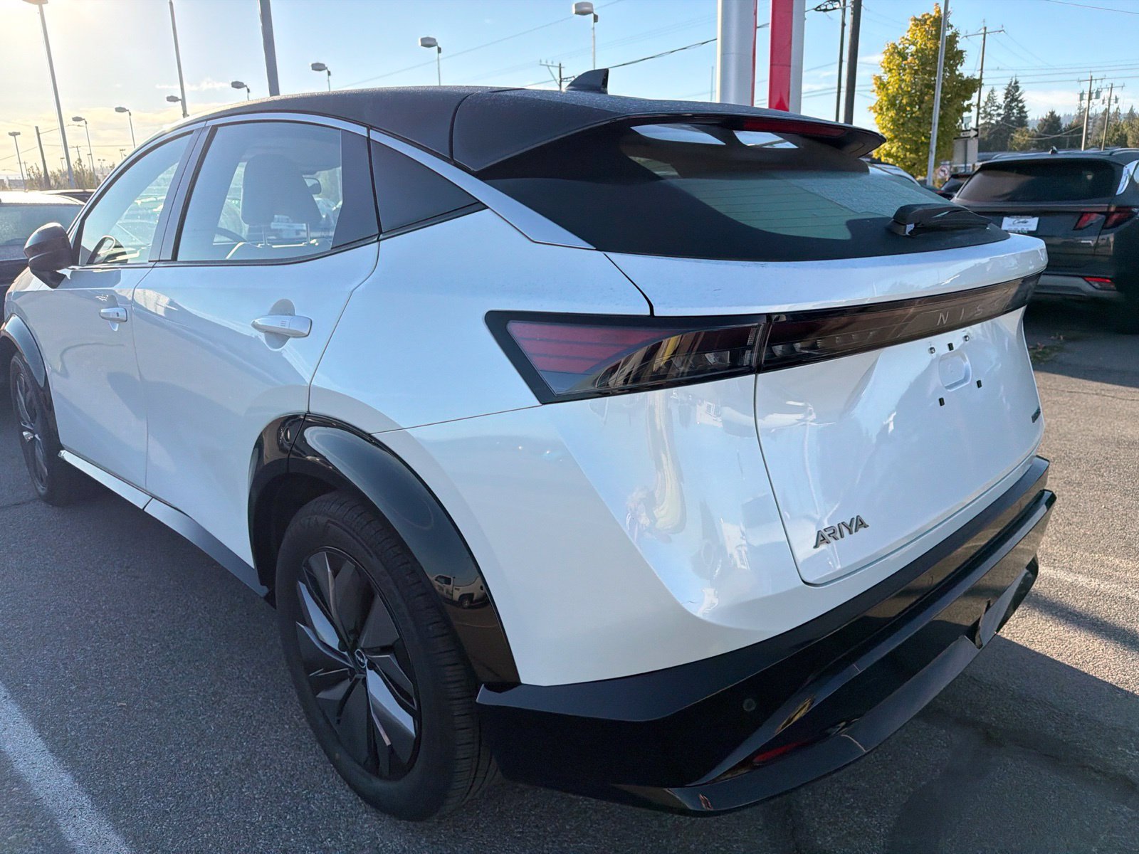 Certified 2023 Nissan Ariya FWD image 12