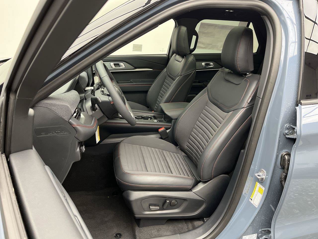 New 2027 Ford Explorer ST-Line AWD/4WD image 13
