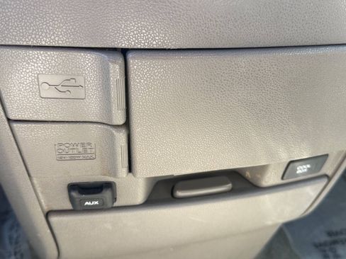 Used 2015 Honda Odyssey EX-L image 18