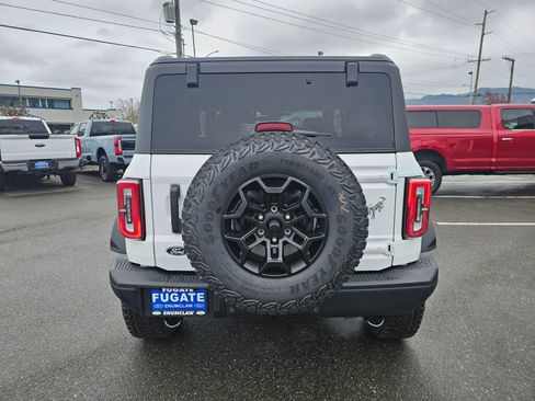 New 2026 Ford Bronco Badlands AWD/4WD image 4