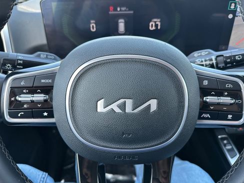 Used 2024 Kia Sorento S FWD image 20