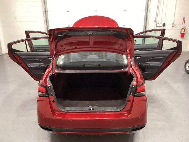 Used 2024 Nissan Versa SV w/ Trunk Package FWD image 10