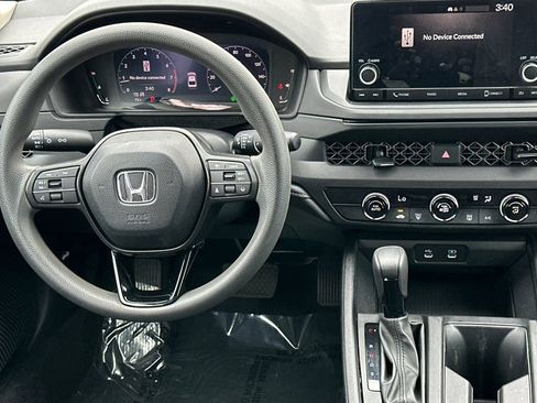 Used 2023 Honda Accord LX image 15