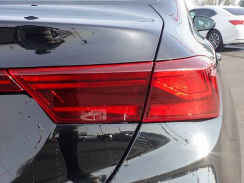 Used 2023 Kia Forte LXS image 7