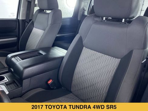 Used 2017 Toyota Tundra SR5 w/ SR5 Upgrade Package AWD/4WD image 9
