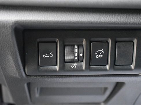 Used 2020 Subaru Outback Onyx Edition XT w/ Popular Package #2 image 23