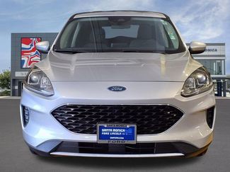 Certified 2020 Ford Escape SE FWD video 2