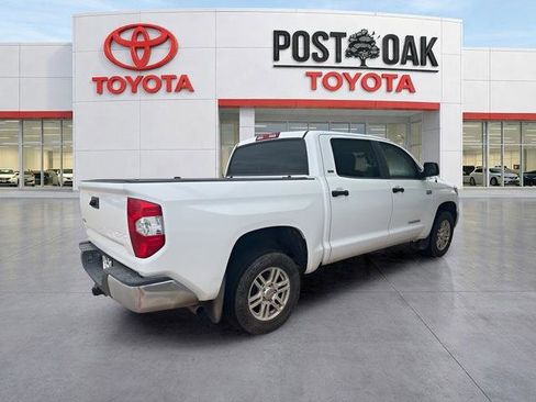 Used 2019 Toyota Tundra SR5 w/ SR5 Upgrade Package image 6